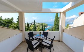 Apartments Aida